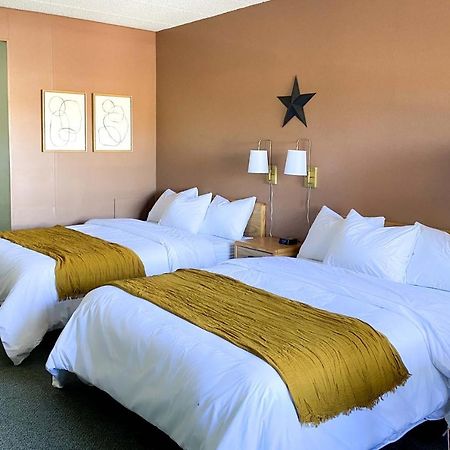 The Benson Motel - Benson, Mn - Us-12 Hwy Esterno foto